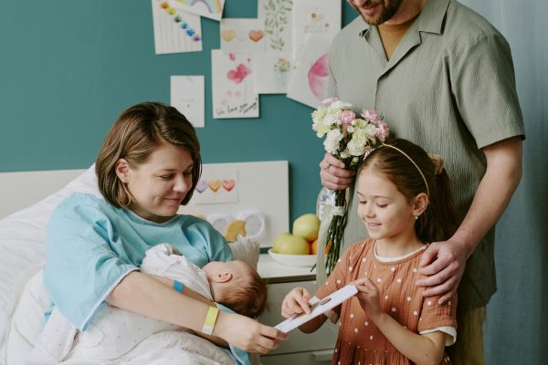 Preparing child for sibling birth