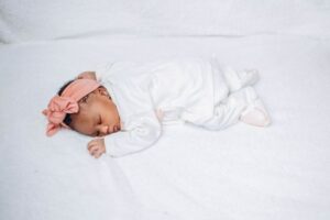 Newborn Sleep Schedule: What to Expect in the Early Weeks